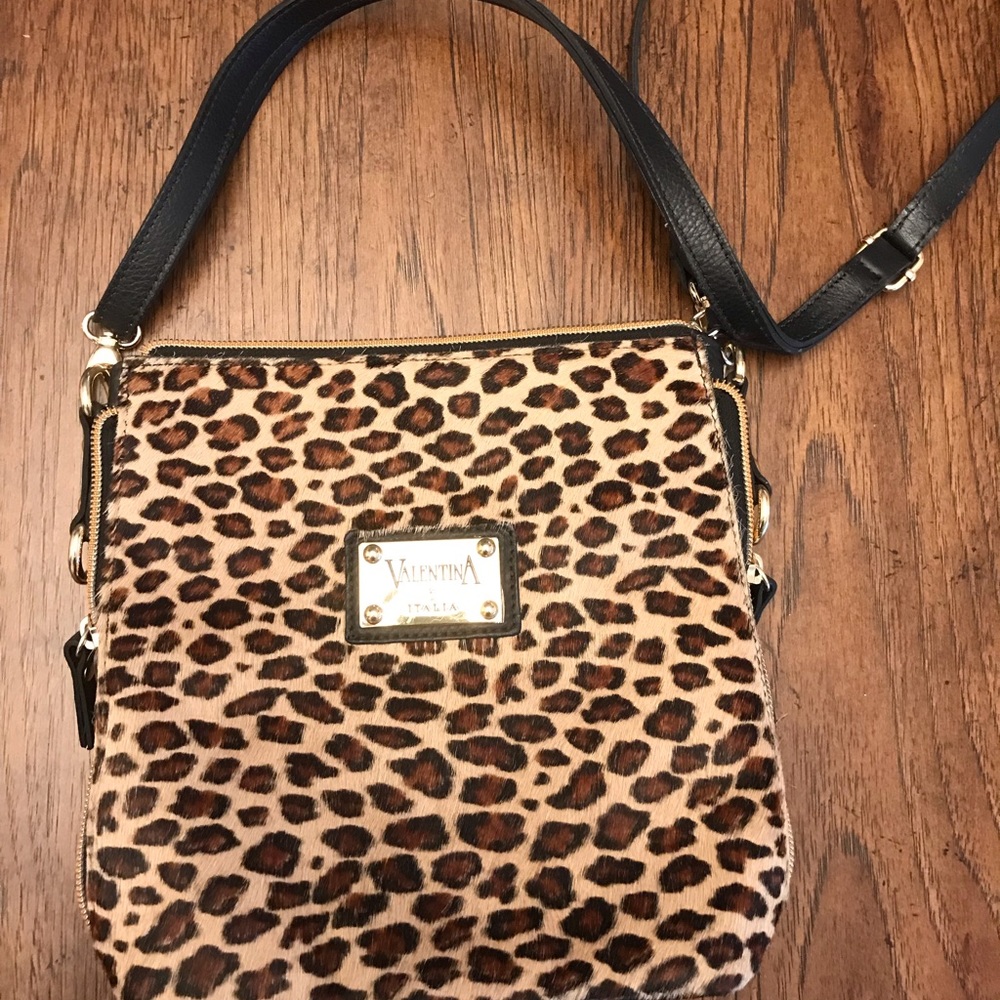 Leather crossbody bag. Like new